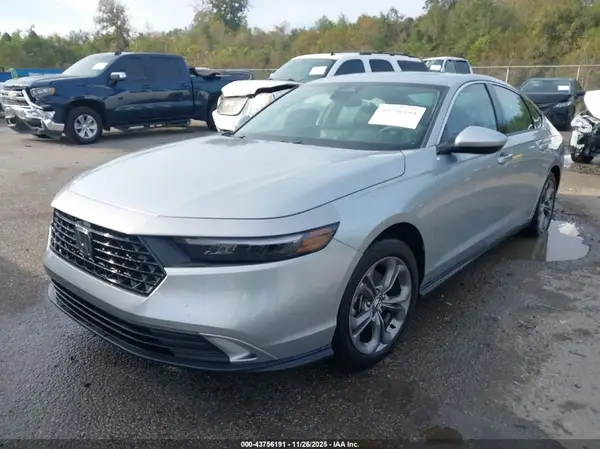 1HGCY1F36RA024132 2024 HONDA ACCORD - Image 2