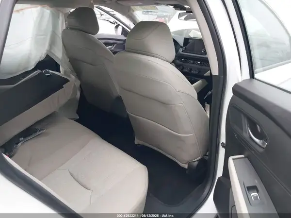 1HGCY1F36RA043957 2024 HONDA ACCORD - Image 8