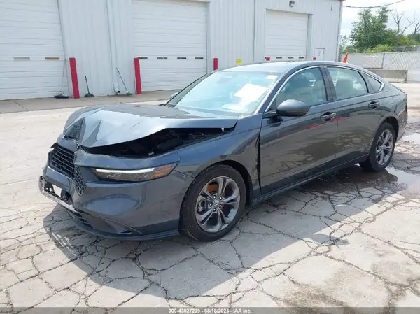 1HGCY1F36RA051122 2024 HONDA ACCORD - Image 2