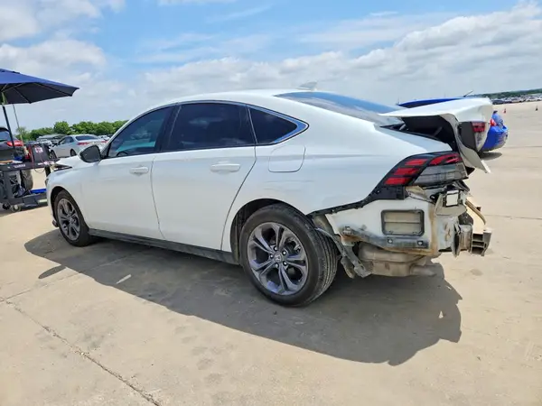 1HGCY1F36RA052108 2024 HONDA ACCORD - Image 2