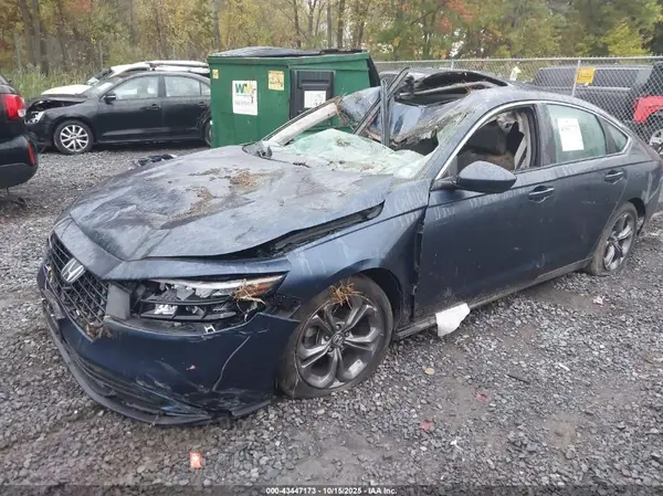 1HGCY1F36RA057339 2024 HONDA ACCORD - Image 2