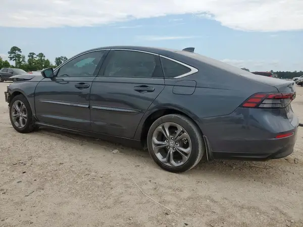 1HGCY1F36RA064324 2024 HONDA ACCORD - Image 2