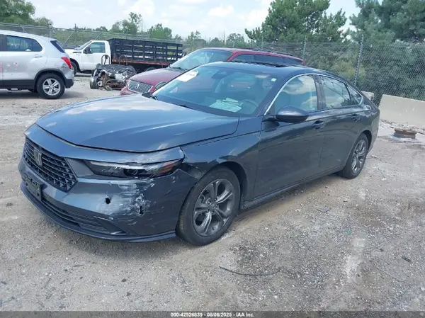 1HGCY1F36RA069894 2024 HONDA ACCORD - Image 2