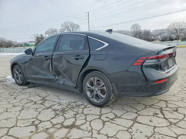 1HGCY1F36RA074156 2024 HONDA ACCORD - Image 2