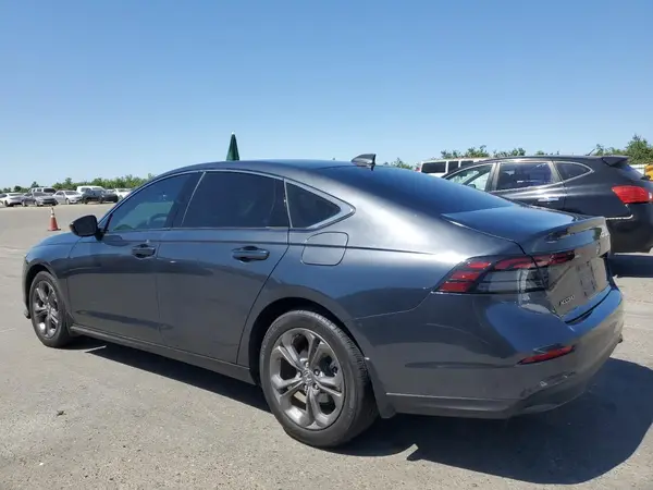 1HGCY1F36RA083133 2024 HONDA ACCORD - Image 2