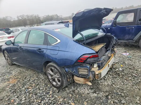 1HGCY1F36RA091135 2024 HONDA ACCORD - Image 2