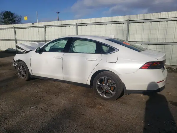 1HGCY1F37PA017252 2023 HONDA ACCORD - Image 2