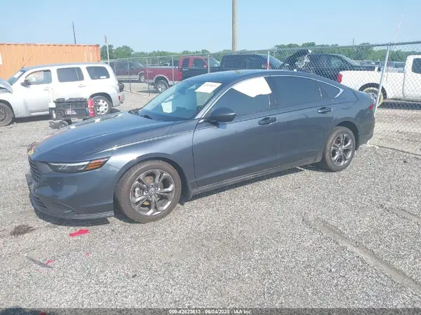 1HGCY1F37PA025089 2023 HONDA ACCORD - Image 2