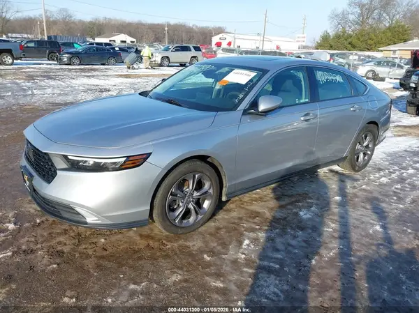 1HGCY1F37PA034133 2023 HONDA ACCORD - Image 2