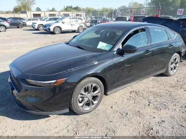 1HGCY1F37PA034178 2023 HONDA ACCORD - Image 2