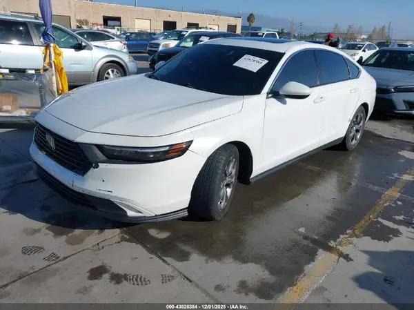 1HGCY1F37PA056875 2023 HONDA ACCORD - Image 2