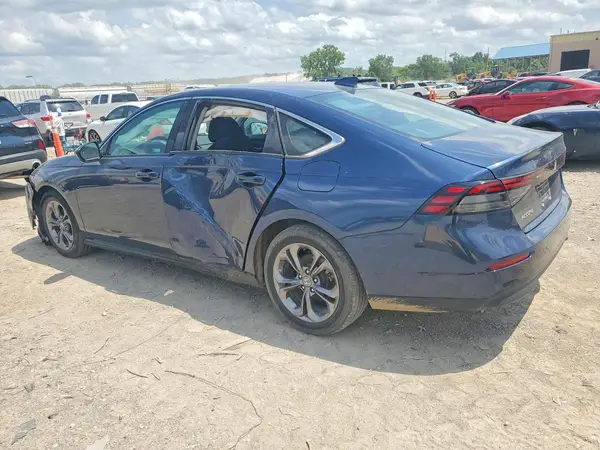 1HGCY1F37RA002575 2024 HONDA ACCORD - Image 2
