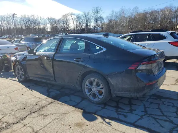 1HGCY1F37RA009560 2024 HONDA ACCORD - Image 2