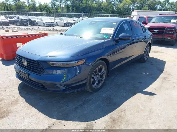 1HGCY1F37RA016542 2024 HONDA ACCORD - Image 2