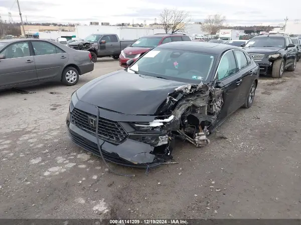 1HGCY1F37RA020834 2024 HONDA ACCORD - Image 2