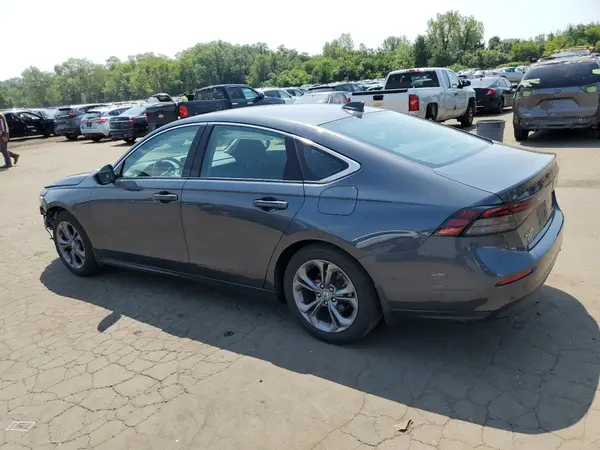 1HGCY1F37RA026813 2024 HONDA ACCORD - Image 2