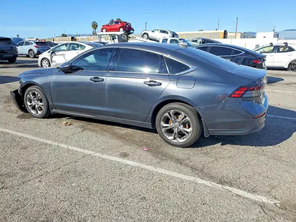 1HGCY1F37RA038783 2024 HONDA ACCORD - Image 2