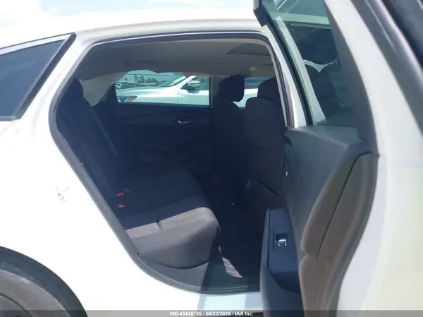 1HGCY1F37RA039447 2024 HONDA ACCORD - Image 8