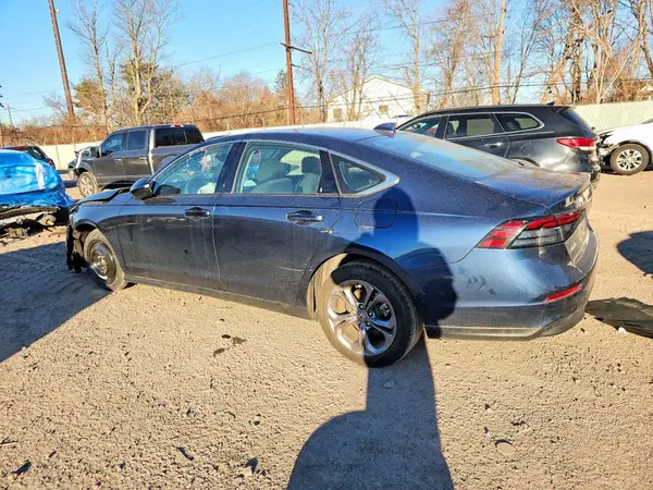 1HGCY1F37RA053557 2024 HONDA ACCORD - Image 2