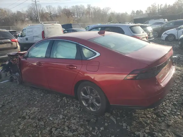 1HGCY1F37RA056815 2024 HONDA ACCORD - Image 2