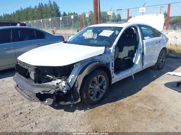 1HGCY1F37RA056930 2024 HONDA ACCORD - Image 2
