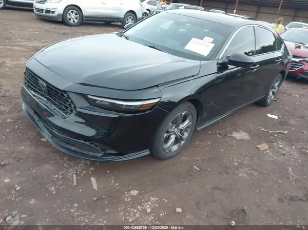 1HGCY1F37RA060993 2024 HONDA ACCORD - Image 2