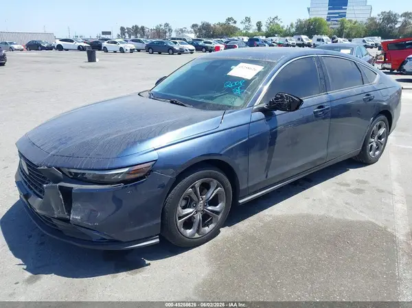 1HGCY1F37RA067412 2024 HONDA ACCORD - Image 2