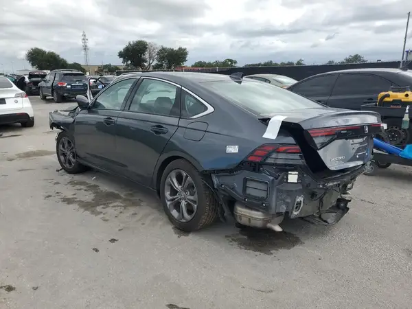 1HGCY1F37RA079737 2024 HONDA ACCORD - Image 2