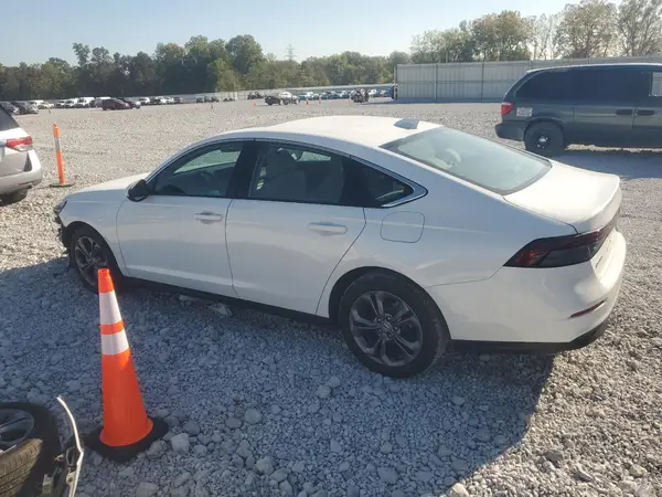 1HGCY1F38PA005417 2023 HONDA ACCORD - Image 2