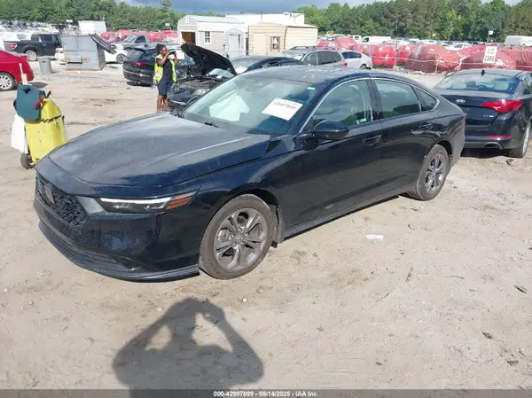 1HGCY1F38PA024548 2023 HONDA ACCORD - Image 2