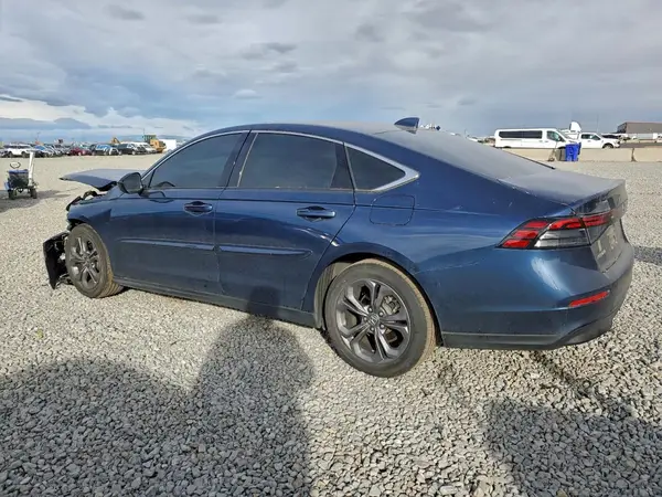 1HGCY1F38PA039499 2023 HONDA ACCORD - Image 2