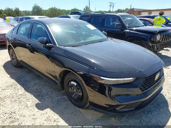 1HGCY1F38PA040362 2023 HONDA ACCORD - Image 1