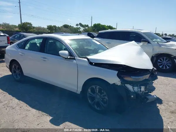 1HGCY1F38PA045464 2023 HONDA ACCORD - Image 1