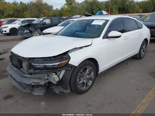 1HGCY1F38PA055363 2023 HONDA ACCORD - Image 2