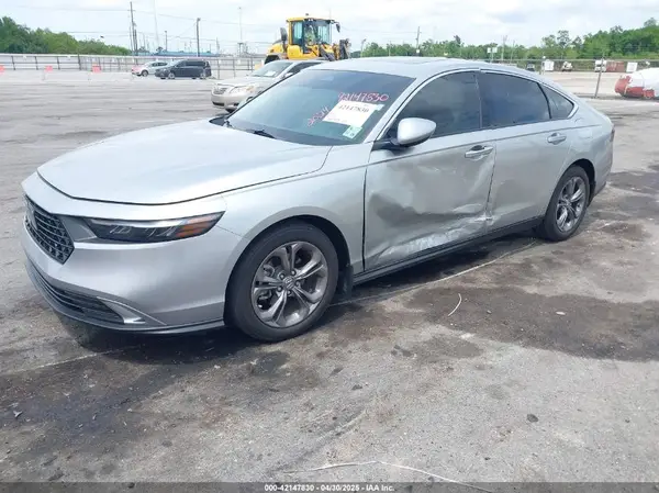 1HGCY1F38RA007235 2024 HONDA ACCORD - Image 2