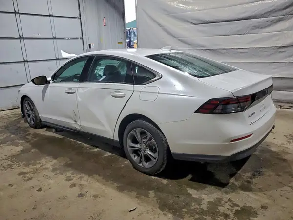 1HGCY1F38RA007459 2024 HONDA ACCORD - Image 2