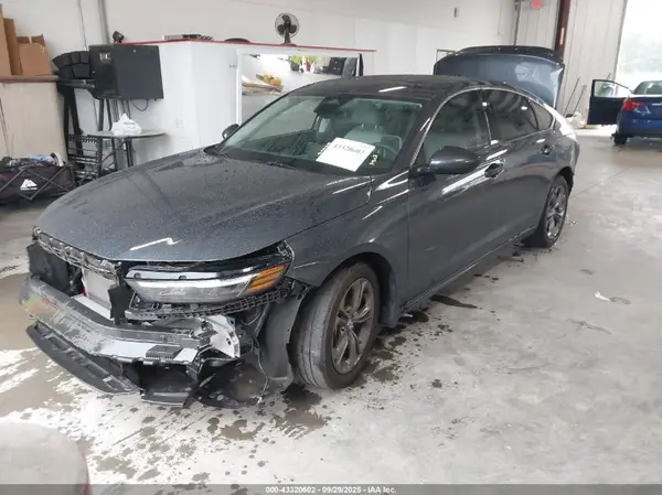 1HGCY1F38RA011284 2024 HONDA ACCORD - Image 2