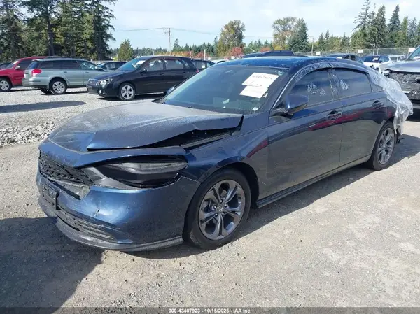 1HGCY1F38RA015500 2024 HONDA ACCORD - Image 2