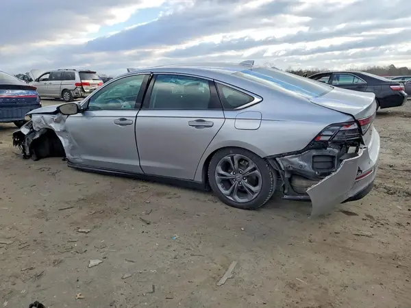 1HGCY1F38RA015626 2024 HONDA ACCORD - Image 2