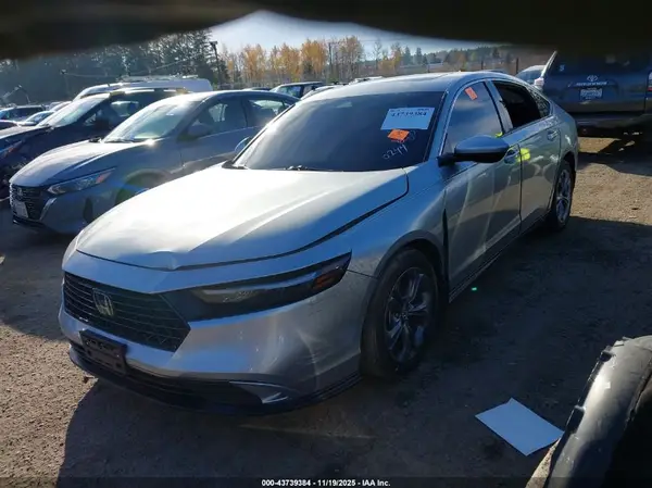 1HGCY1F38RA020244 2024 HONDA ACCORD - Image 2