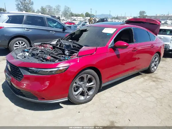 1HGCY1F38RA025105 2024 HONDA ACCORD - Image 2