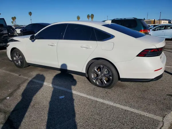 1HGCY1F38RA037836 2024 HONDA ACCORD - Image 2