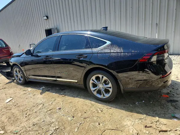 1HGCY1F38RA038937 2024 HONDA ACCORD - Image 2