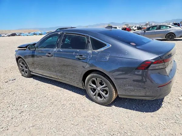 1HGCY1F38RA050635 2024 HONDA ACCORD - Image 2