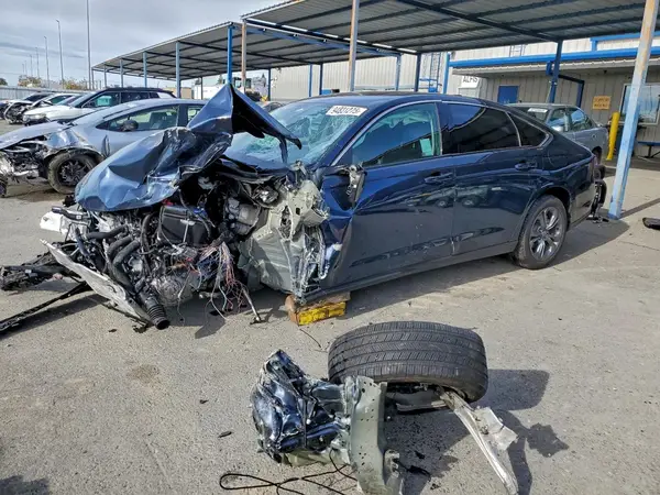 1HGCY1F38RA056872 2024 HONDA ACCORD - Image 1