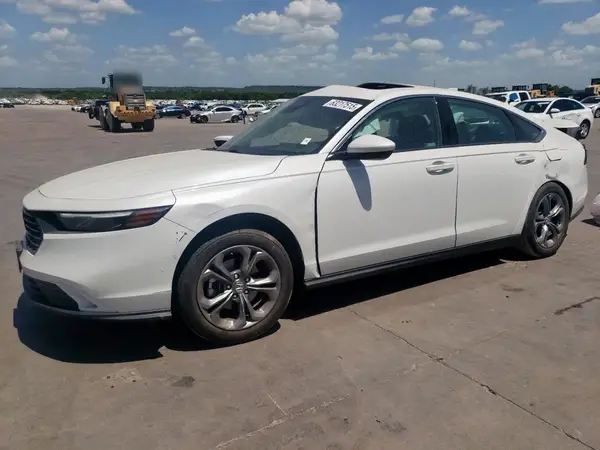 1HGCY1F38RA063028 2024 HONDA ACCORD - Image 1