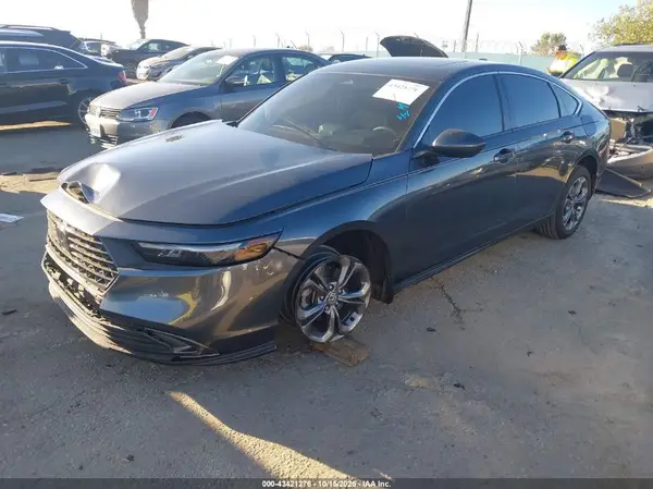 1HGCY1F38RA065328 2024 HONDA ACCORD - Image 2
