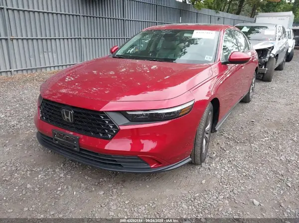 1HGCY1F38RA069301 2024 HONDA ACCORD - Image 2