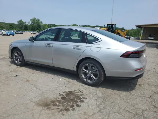 1HGCY1F38RA070612 2024 HONDA ACCORD - Image 2