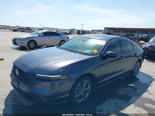 1HGCY1F38RA072392 2024 HONDA ACCORD - Image 2